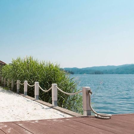 La Playa Cottage Con Spiaggia Privata Pettenasco Ngoại thất bức ảnh