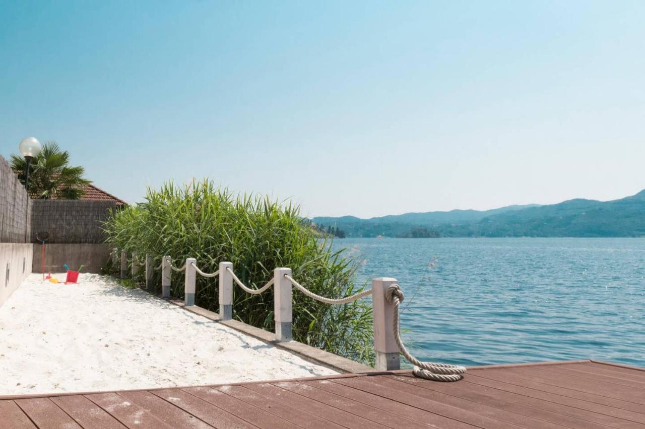 La Playa Cottage Con Spiaggia Privata Pettenasco Ngoại thất bức ảnh